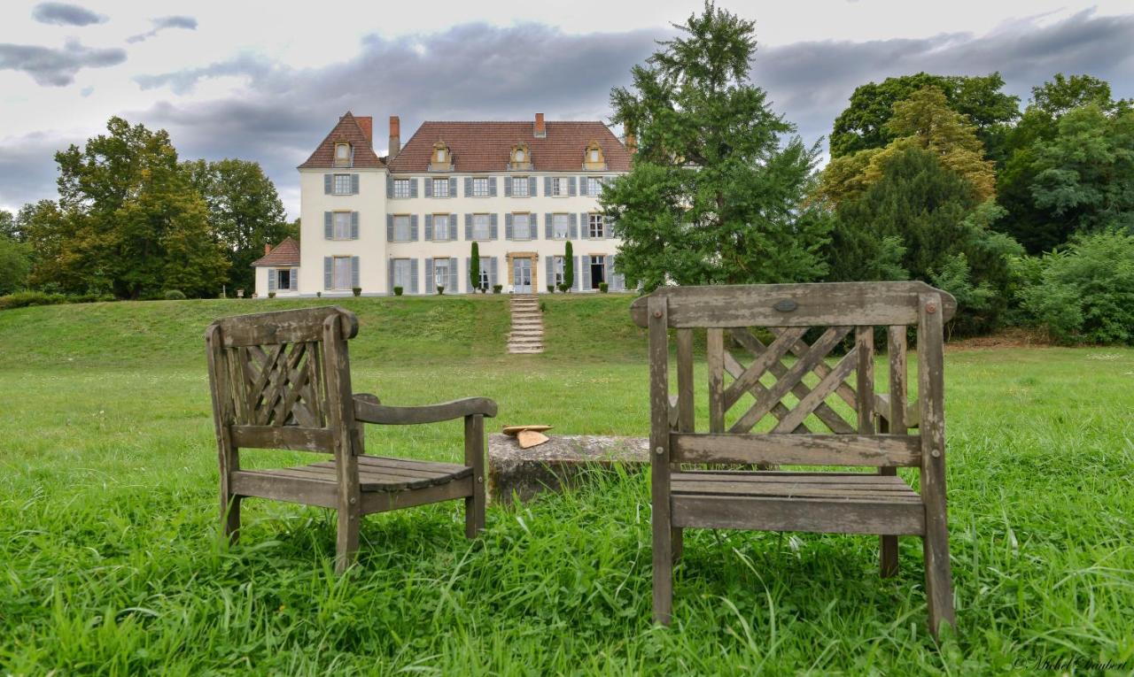 Chateau De Matel Roanne Luaran gambar